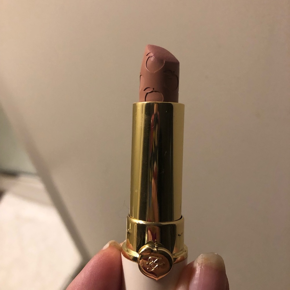 $84 VALUE Set of 4 luxury beauty products - Picture 7 of 8